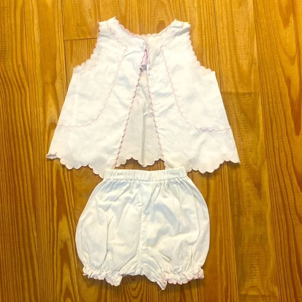 White Scalloped Two-Piece Kids Matching Set with Pink Trim